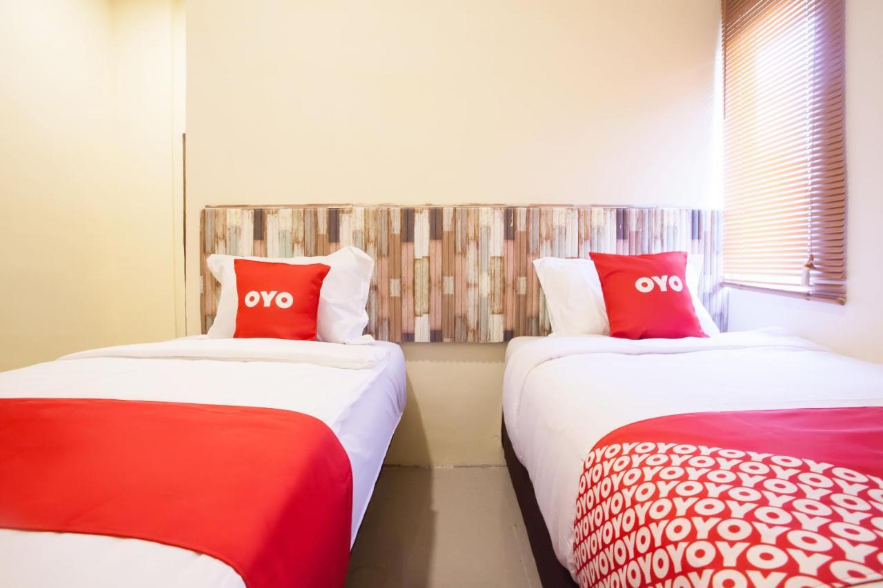 Oyo 2361 Hotel Winston Glugur Bagian luar foto
