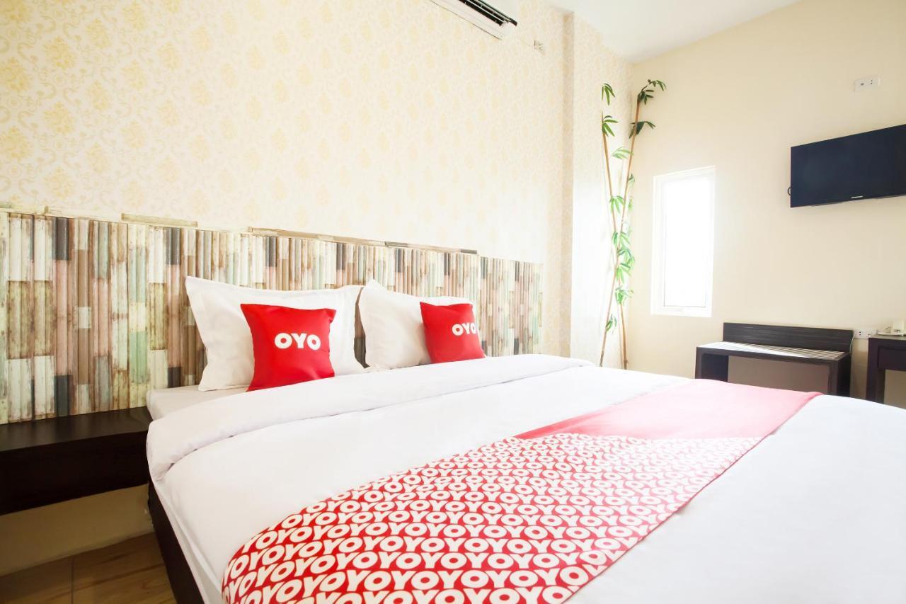Oyo 2361 Hotel Winston Glugur Bagian luar foto